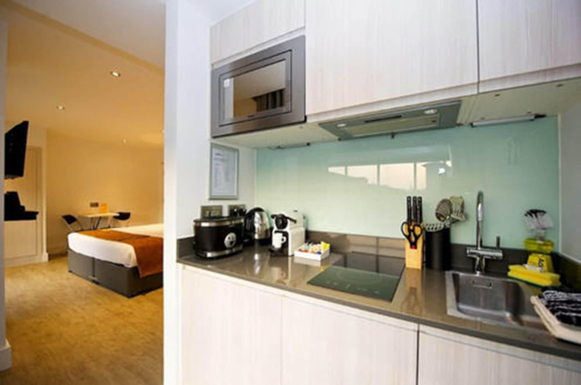 Staycity Aparthotels London Greenwich High Road Екстериор снимка