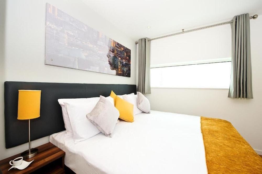 Staycity Aparthotels London Greenwich High Road Екстериор снимка